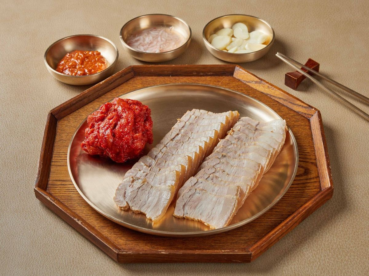 안성재 셰프와 성시경이 추천한 평양냉면 맛집 학동의 향동가. 사진 네이버 지도 향동가 업체 등록 사진 