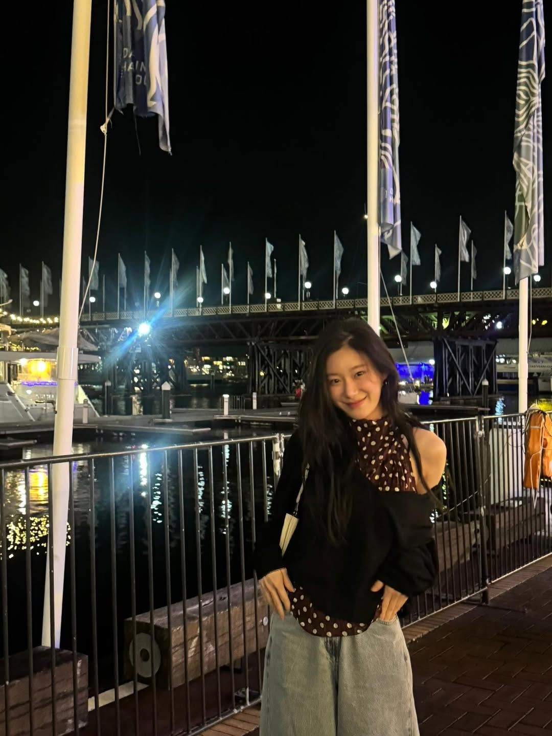 채령 여행지 패션 | 인스타그램 @chaerrry0