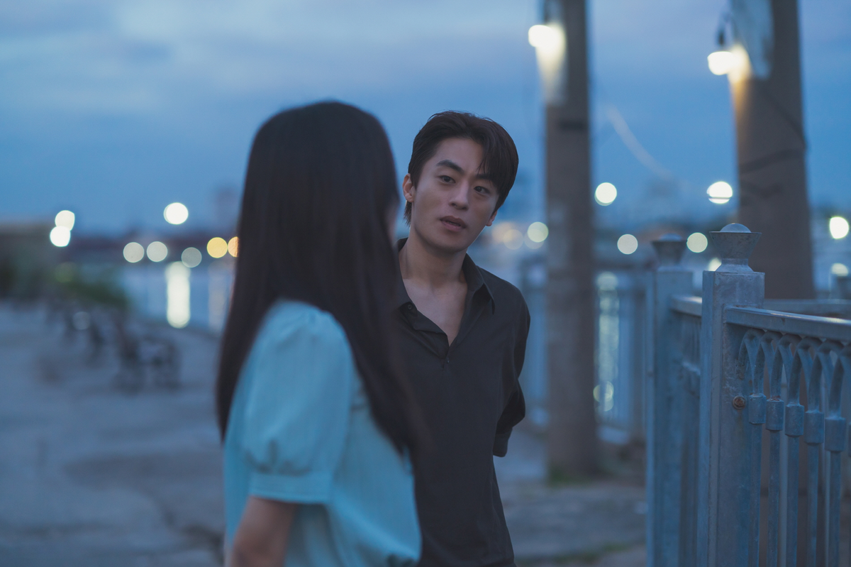 결혼을 생각한다면 피해야 하는 사람 유형, 영화 ‘만약에 우리’ 스틸컷