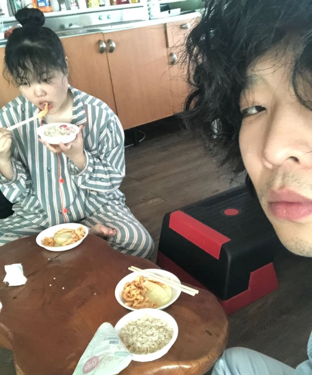 인스타그램 @akmu_suhyun