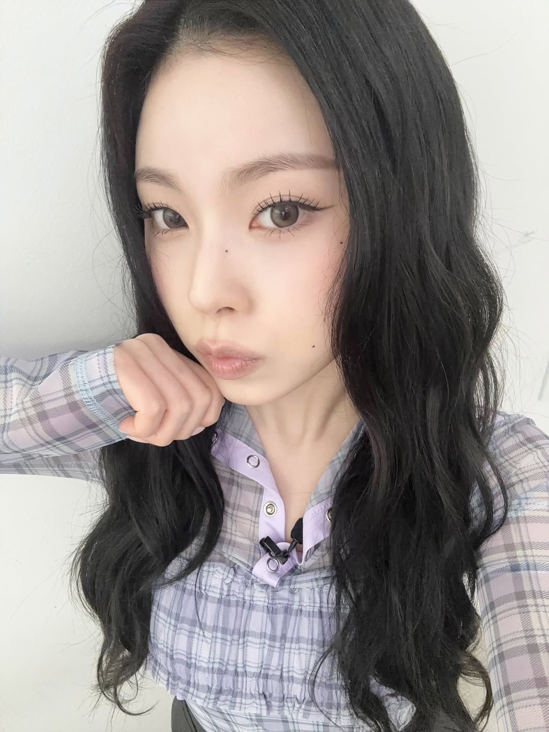 5월 26일 생일을 맞은 엔믹스 규진. 인스타그램 @nmixx_official