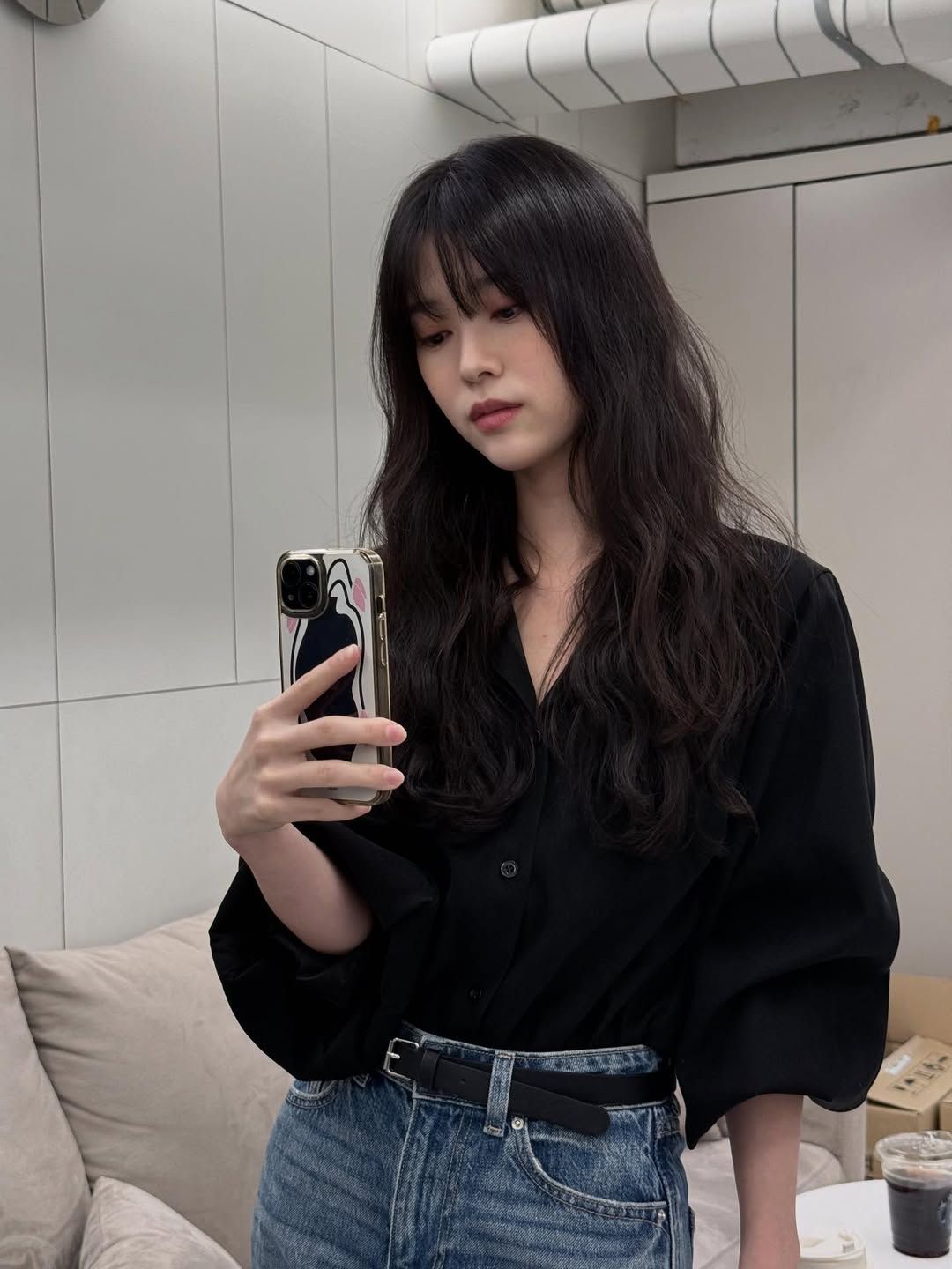 인스타그램 @honestly_august