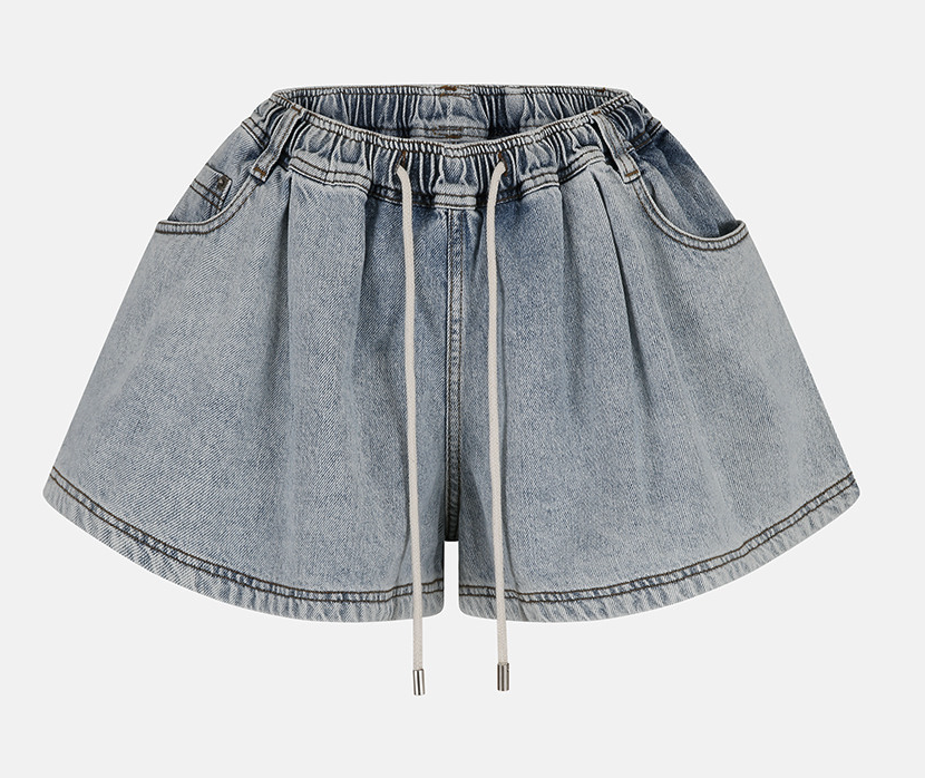weekend easy denim shorts