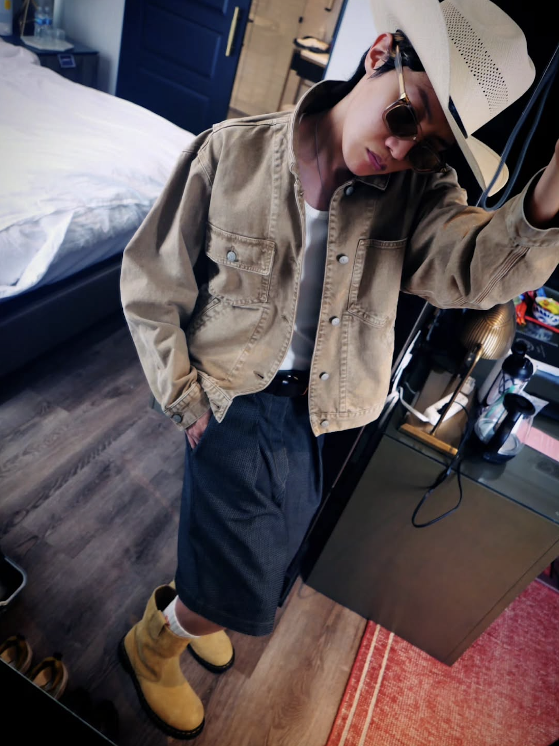 BTS 제이홉 패션 | 인스타그램 @jhope, @bts.bighitofficial 