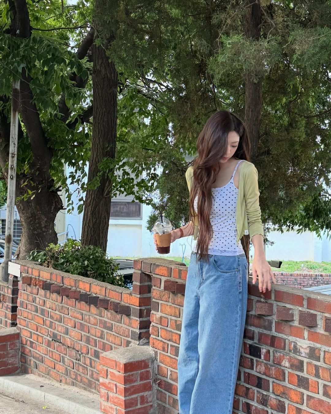 있지 유나 청바지 | 인스타그램 @igotyuandme 