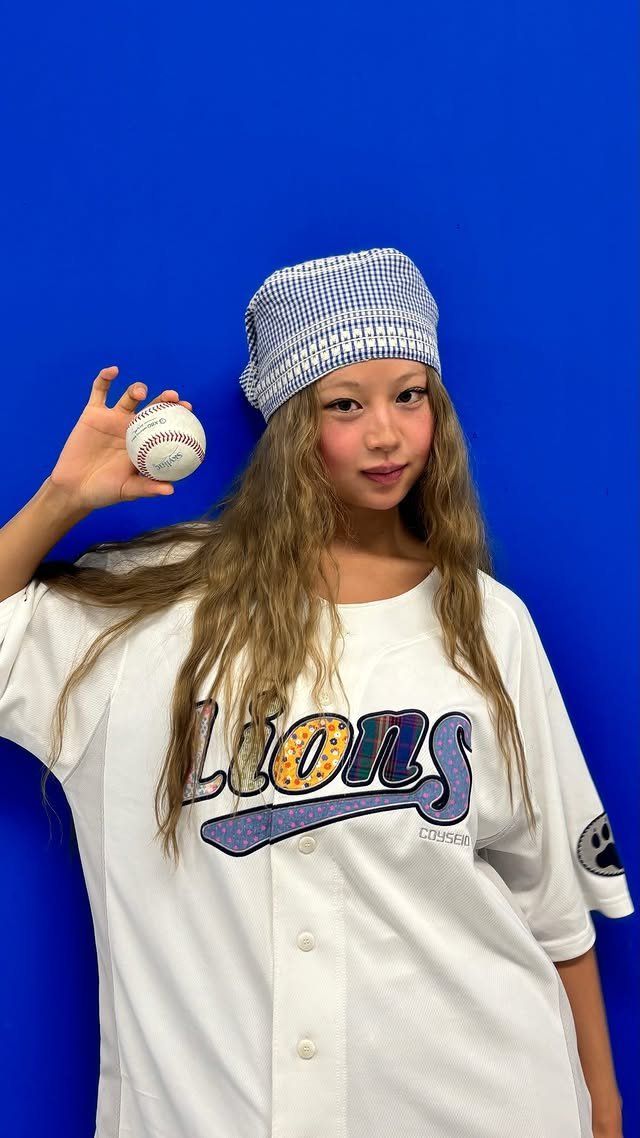 서지수의 야구 유니폼 룩. 인스타그램 @samsunglions_baseballclub