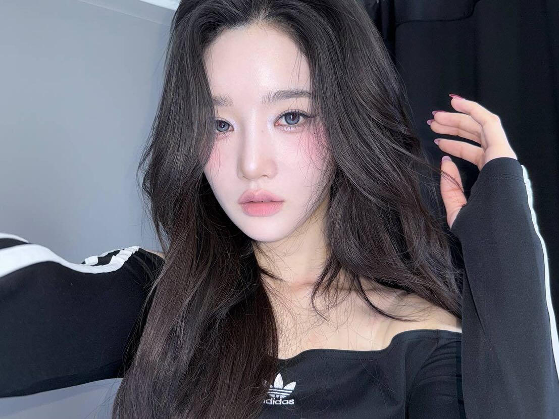 트리플에스 김유연 | 인스타그램 @triplescosmos 
