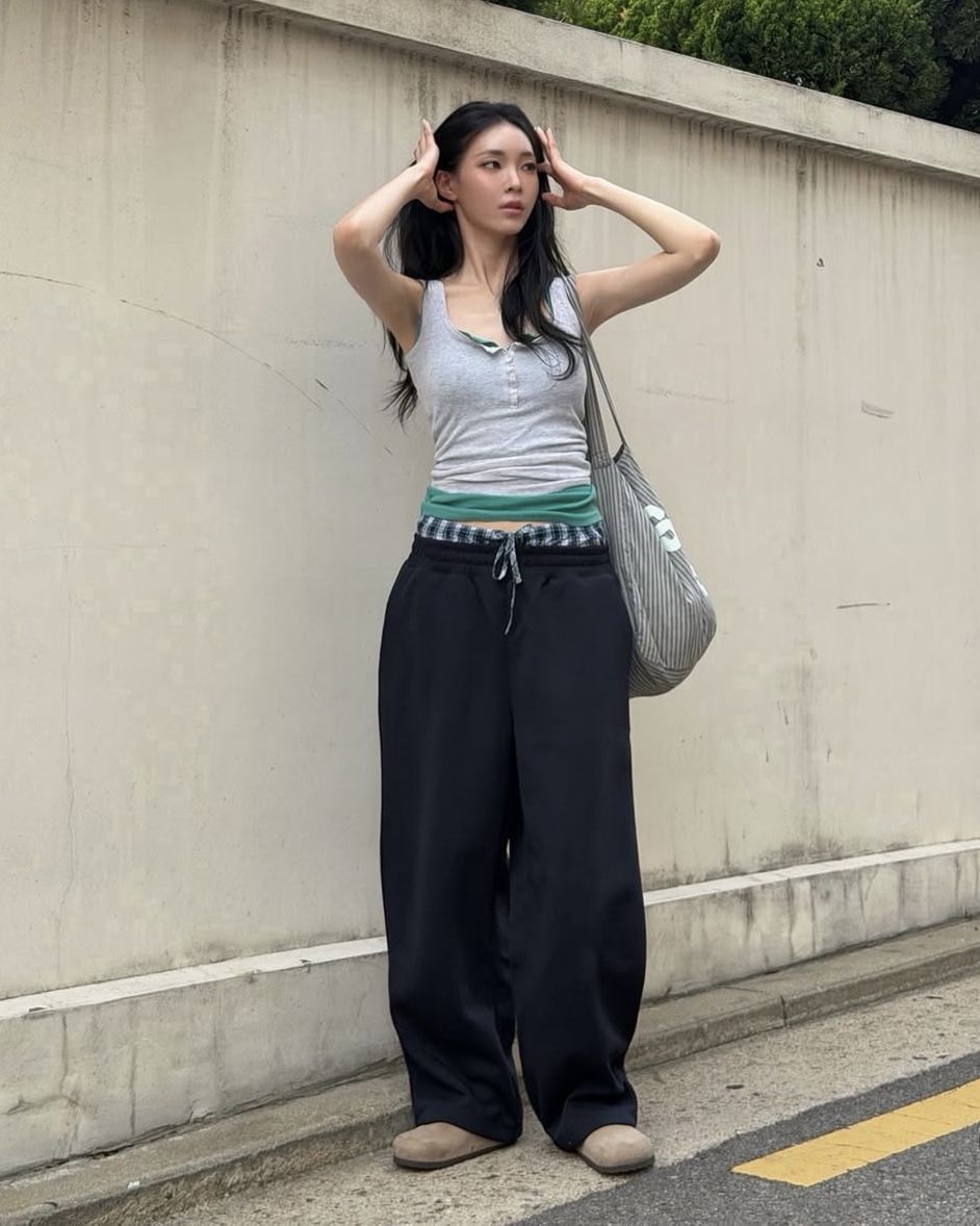나시 레이어드 패션 | 인스타그램 @hyundipark 