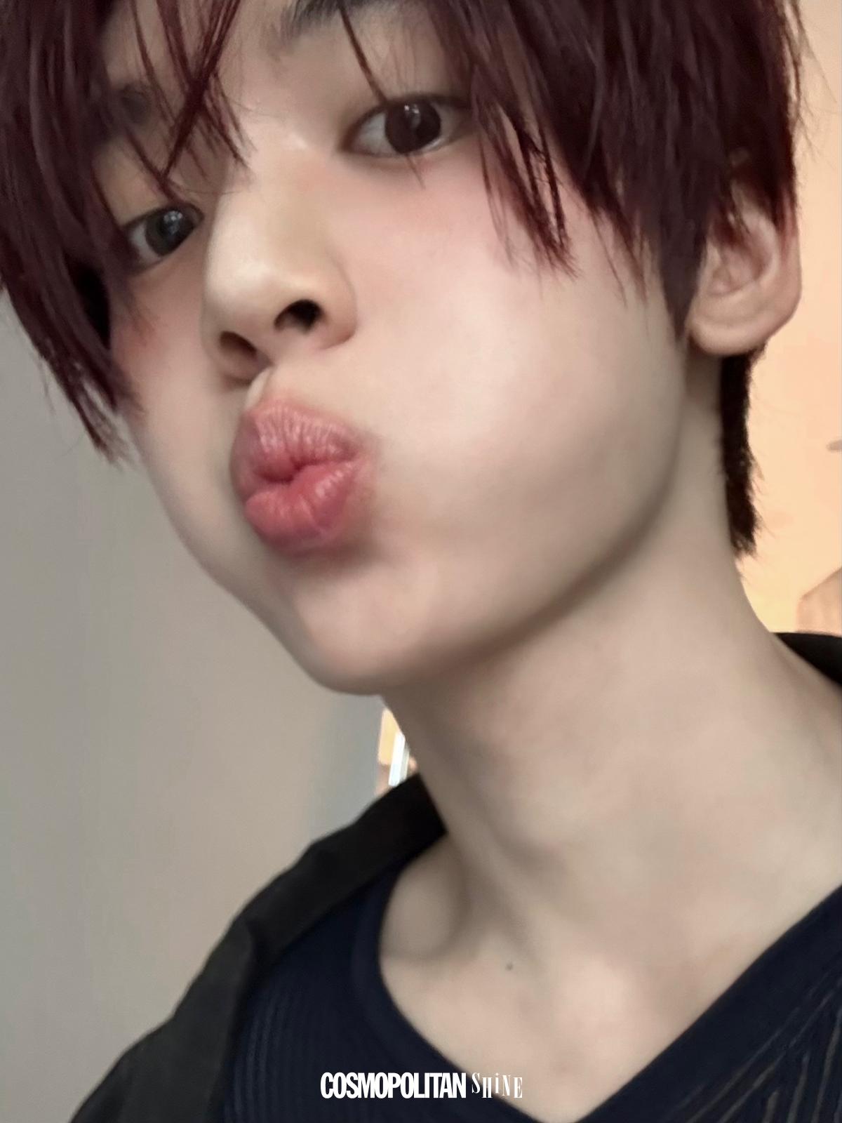 한유진 셀카 코스모 독점 공개