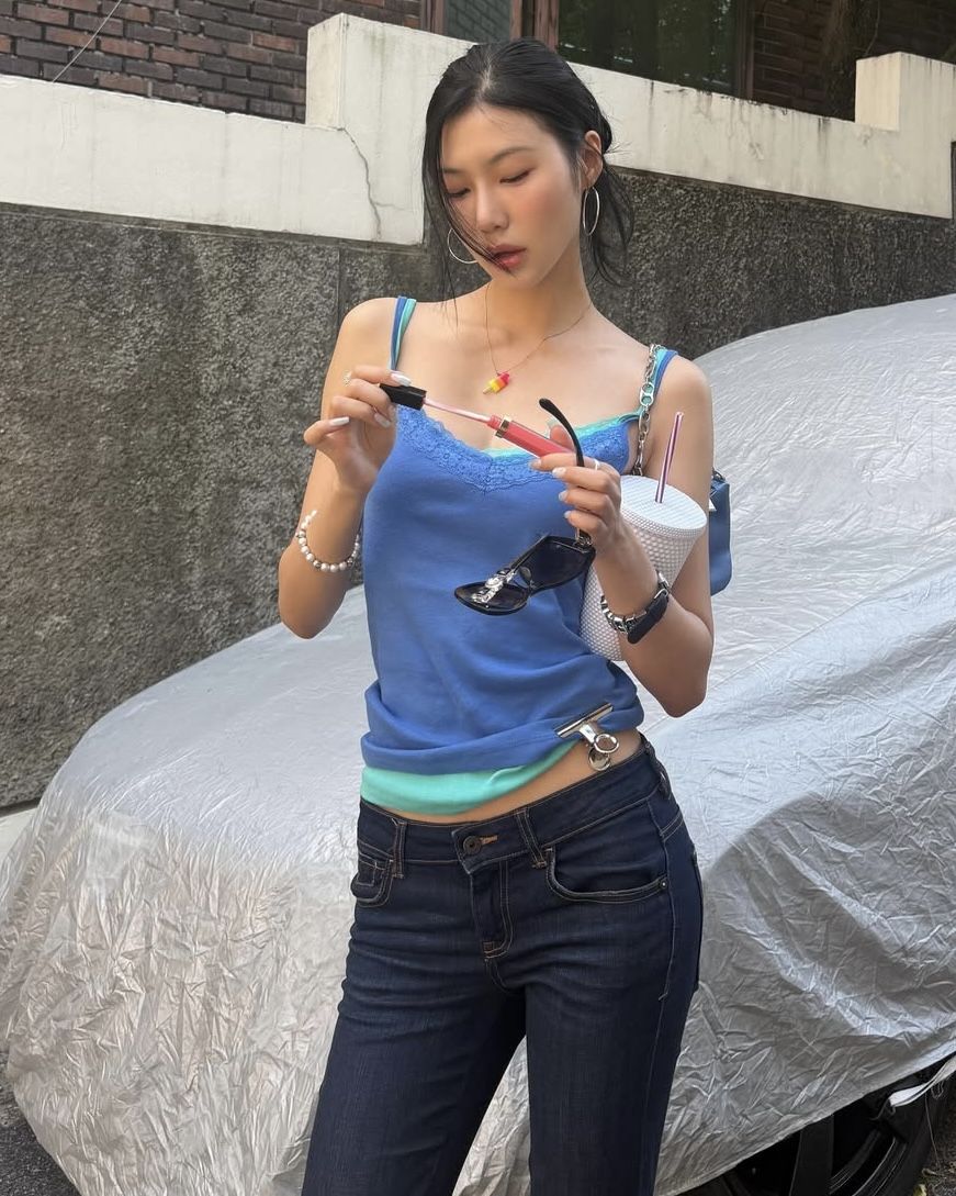 나시 레이어드 패션 | 인스타그램 @jungha.0 