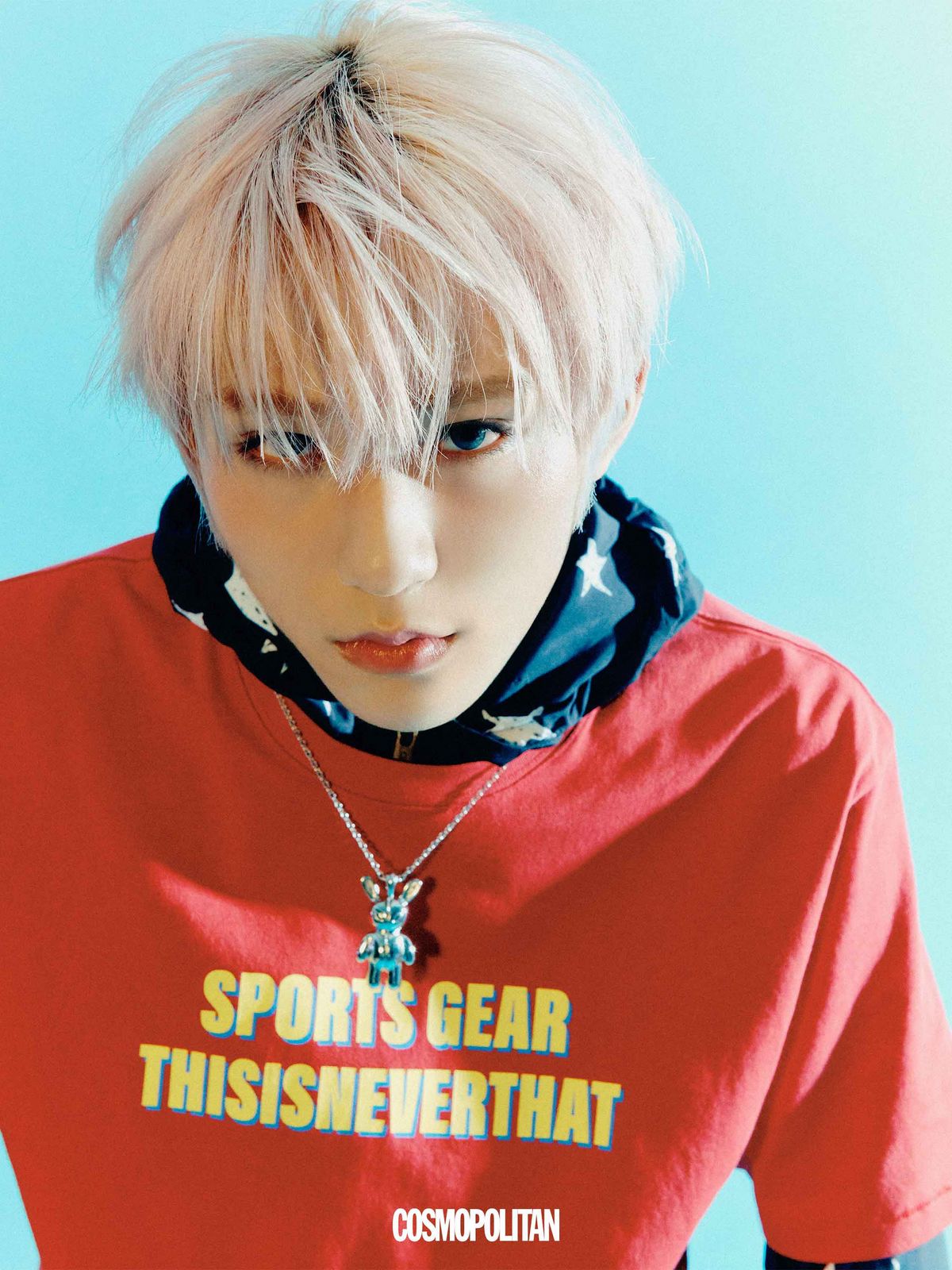 티셔츠 Thisisneverthat. 이너 후드 집업 MEDM. 목걸이 Adnew.