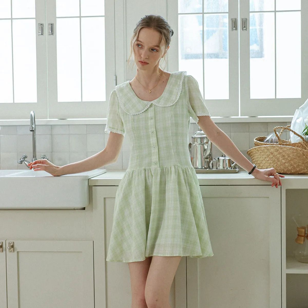 Lovely check flare dress, 9만3100원