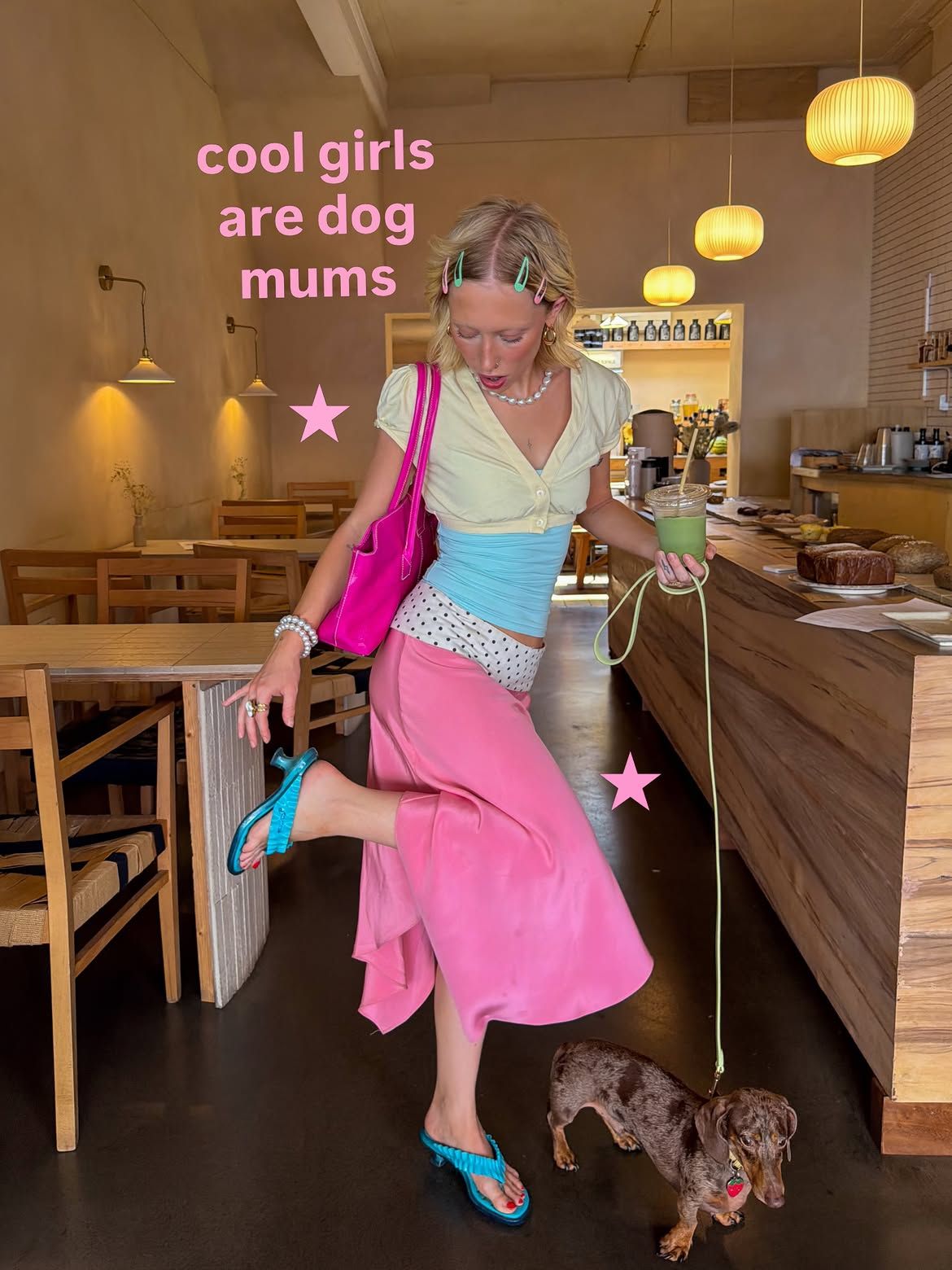피부톤 상관 없이 다 소화 가능한 레드 컬러 l 인스타그램 @chlodavie
