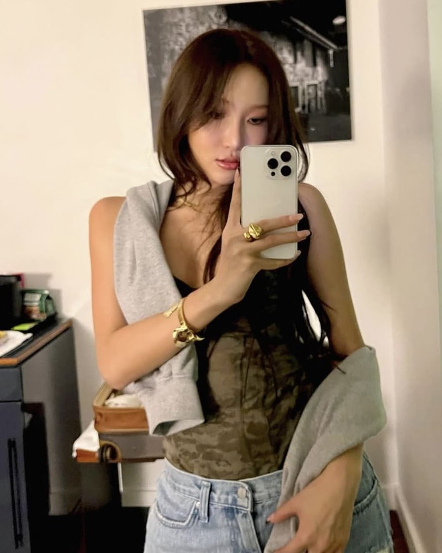 인스타그램 @_mariahwasa 