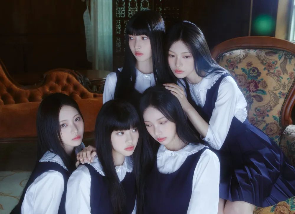 리센느 콘셉트 포토. 사진 더뮤즈엔터테인먼트 제공.