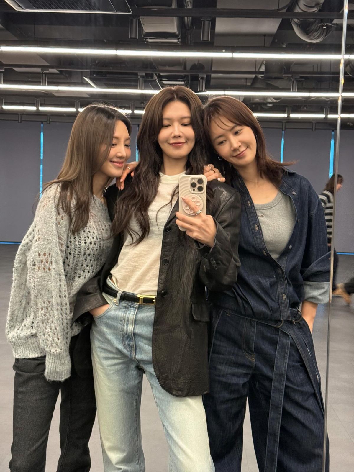 효리수 패션 스타일 | 인스타그램 @sooyoungchoi