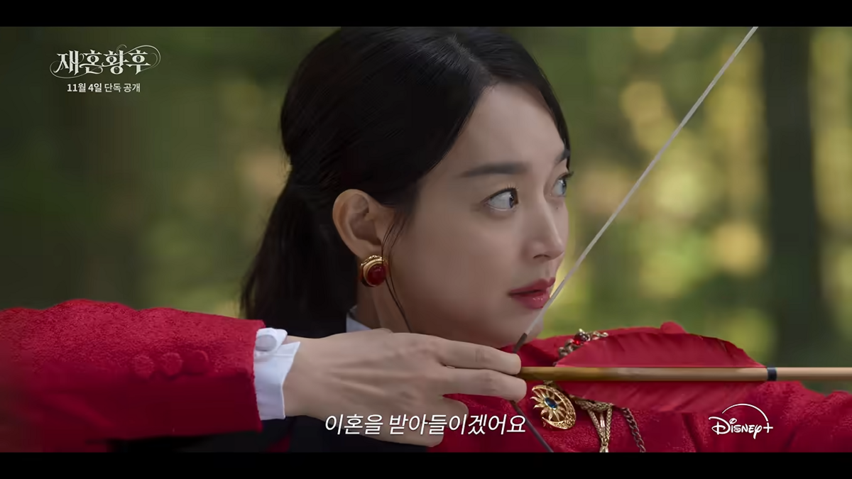 '나비에' 역할을 맡은 신민아ㅣ 유튜브 Disney Plus Korea 디즈니 플러스 코리아