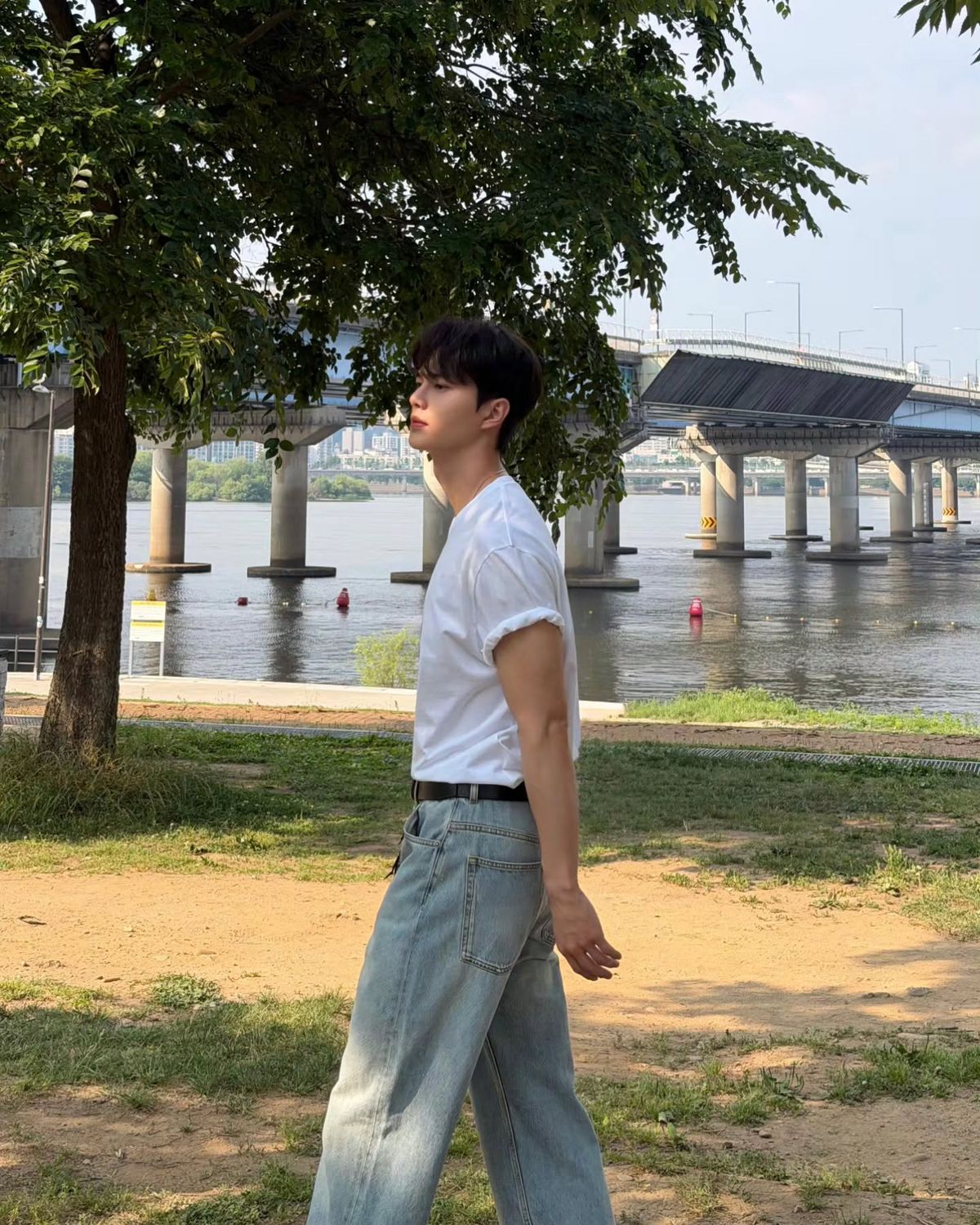 송강 데일리 패션 | 인스타그램 @songkang_b