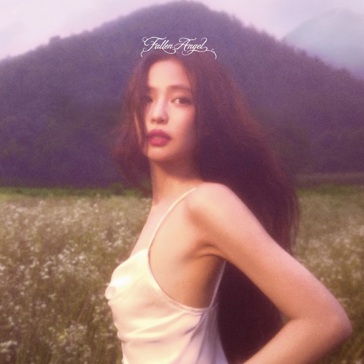 제니 ‘FALLEN ANGEL’ 앨범 커버. 인스타그램 @jennierubyjane