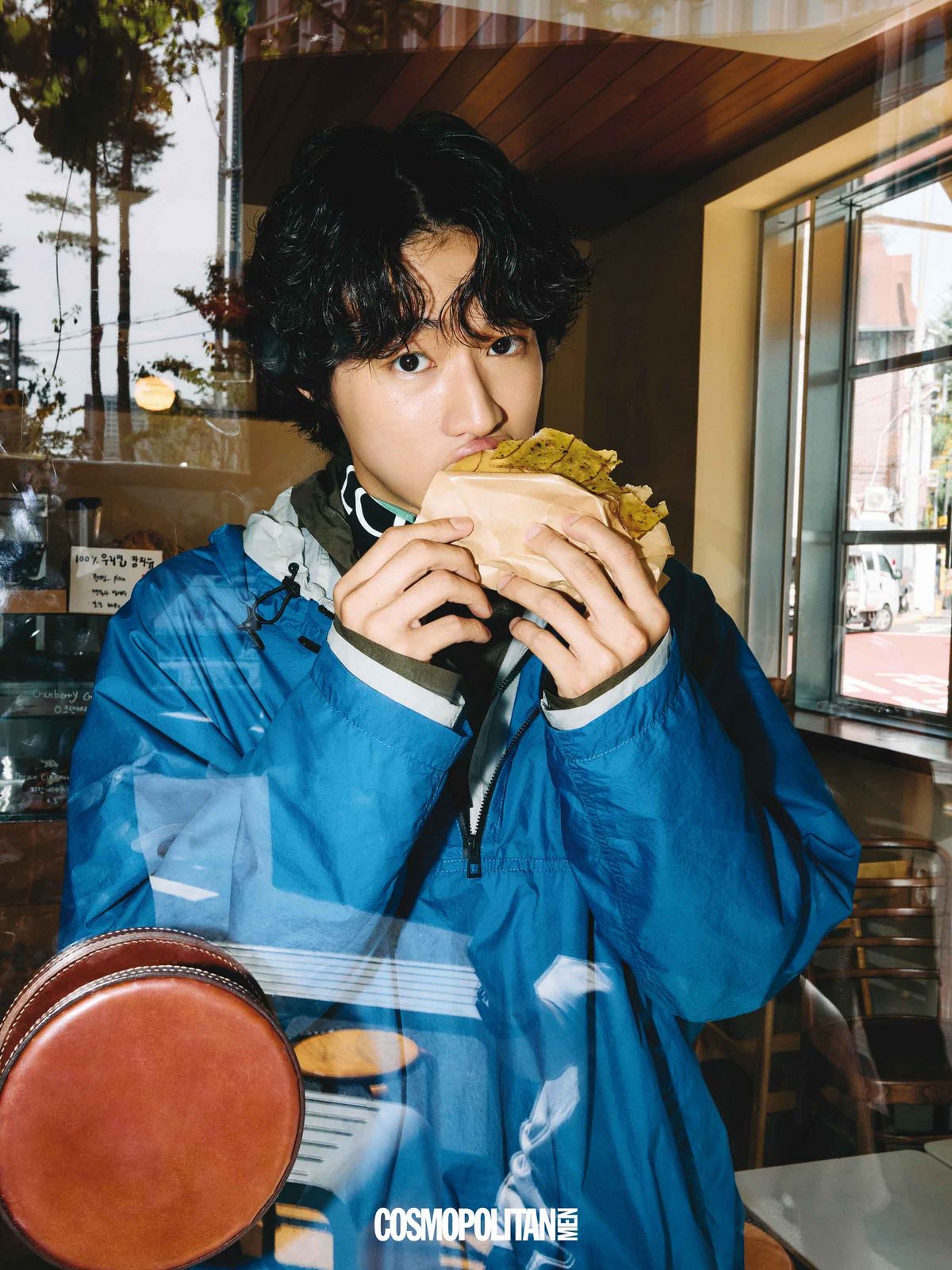 아노락, 이너 톱 모두 Loewe.