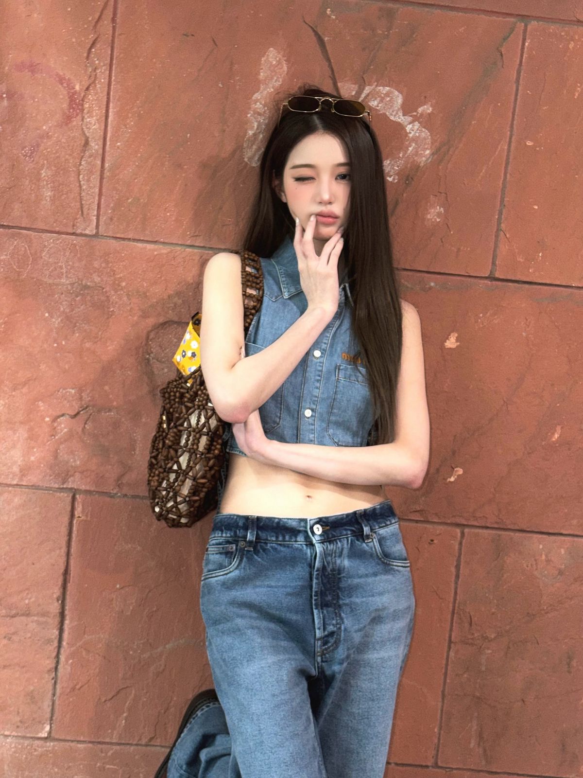 장원영의 청청 패션. 인스타그램 @for_everyoung10