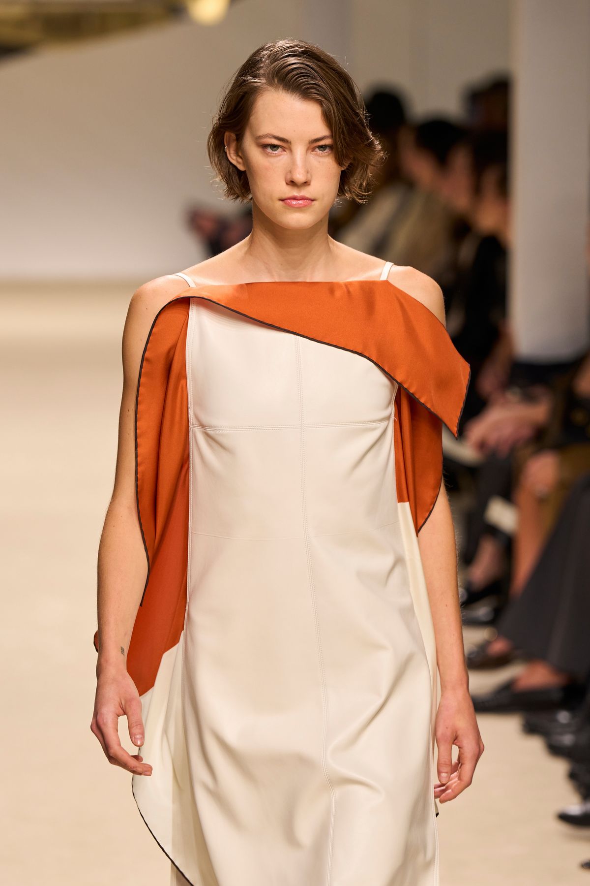 Tods S27 | 사진 LAUNCHMETRICS SPOTLIGHT