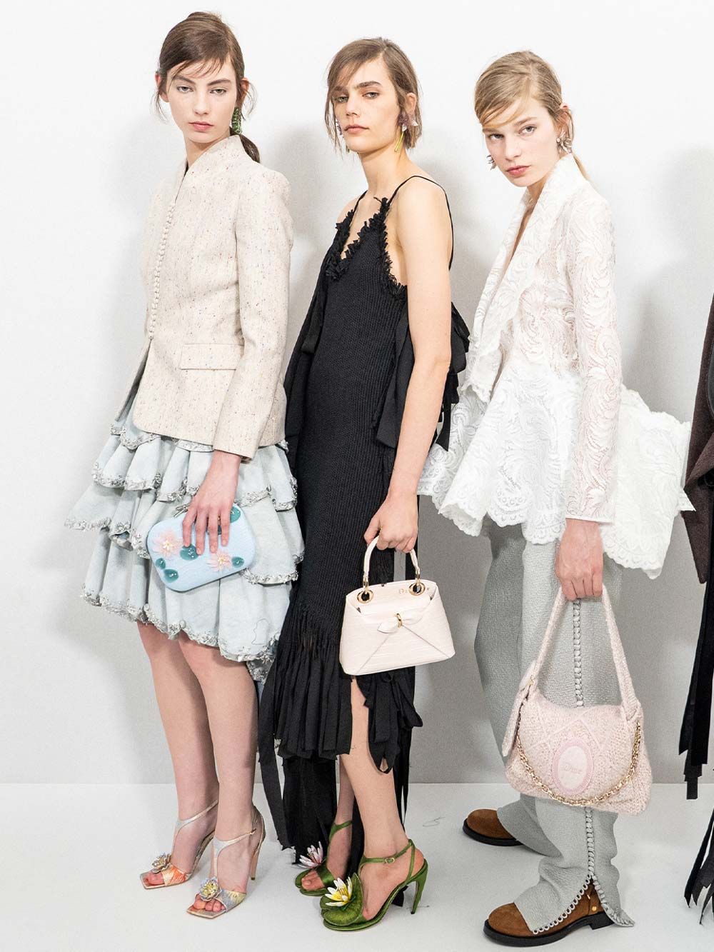 DIOR