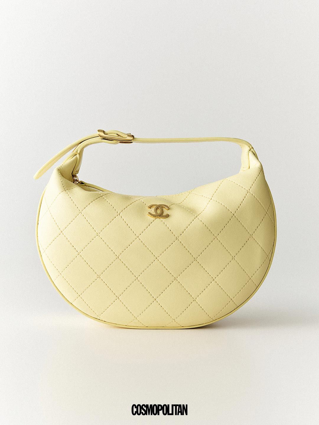 퀼팅 장식 클러치 호보 백 가격미정 Chanel.