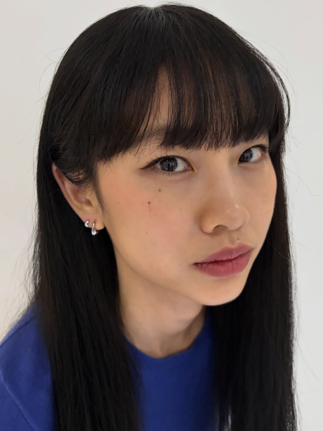 정호연 앞머리 스타일링 | 인스타그램 @hoooooyeony