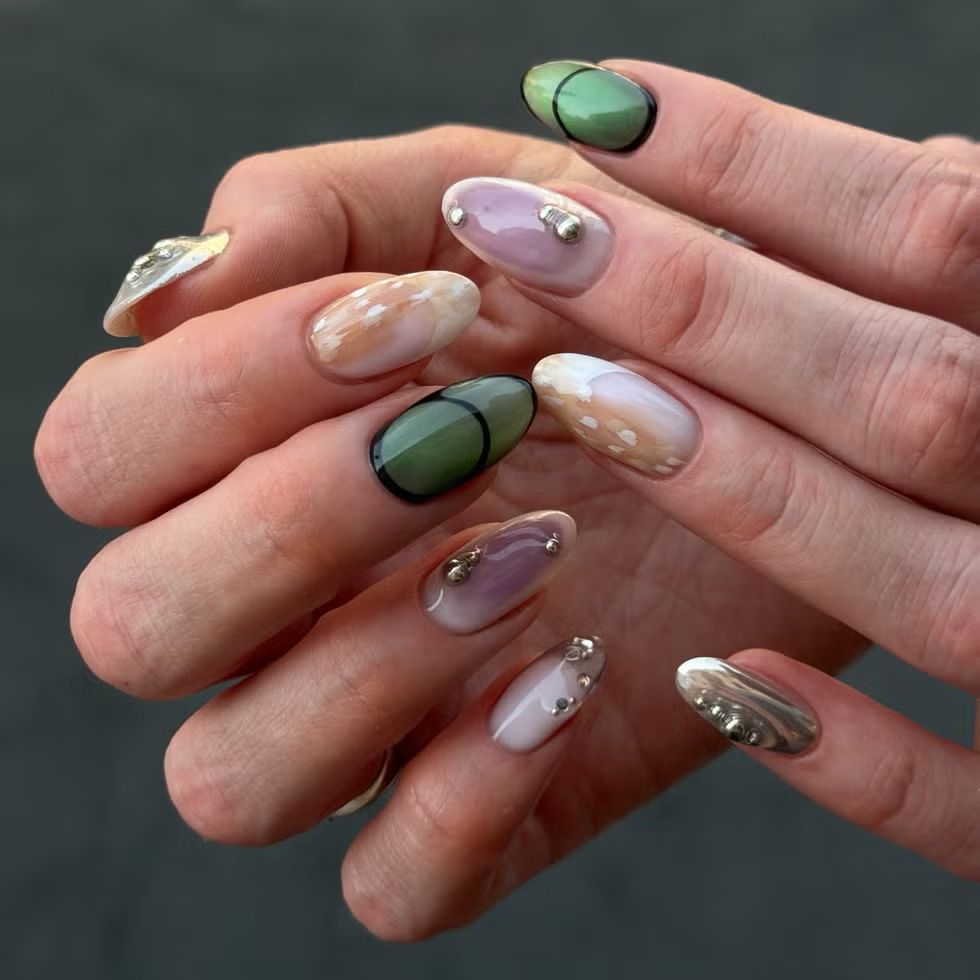 최근 인기 폭발! 밤비 네일 아트 | 사진 인스타그램 @chummy.nails