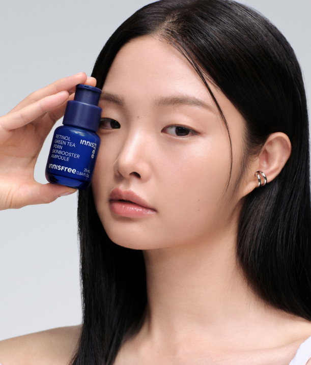 피부 턴오버부터 탄력까지, 노화에 브레이크를 거는 레티놀을 담은 화장품. 사진/이니스프리 