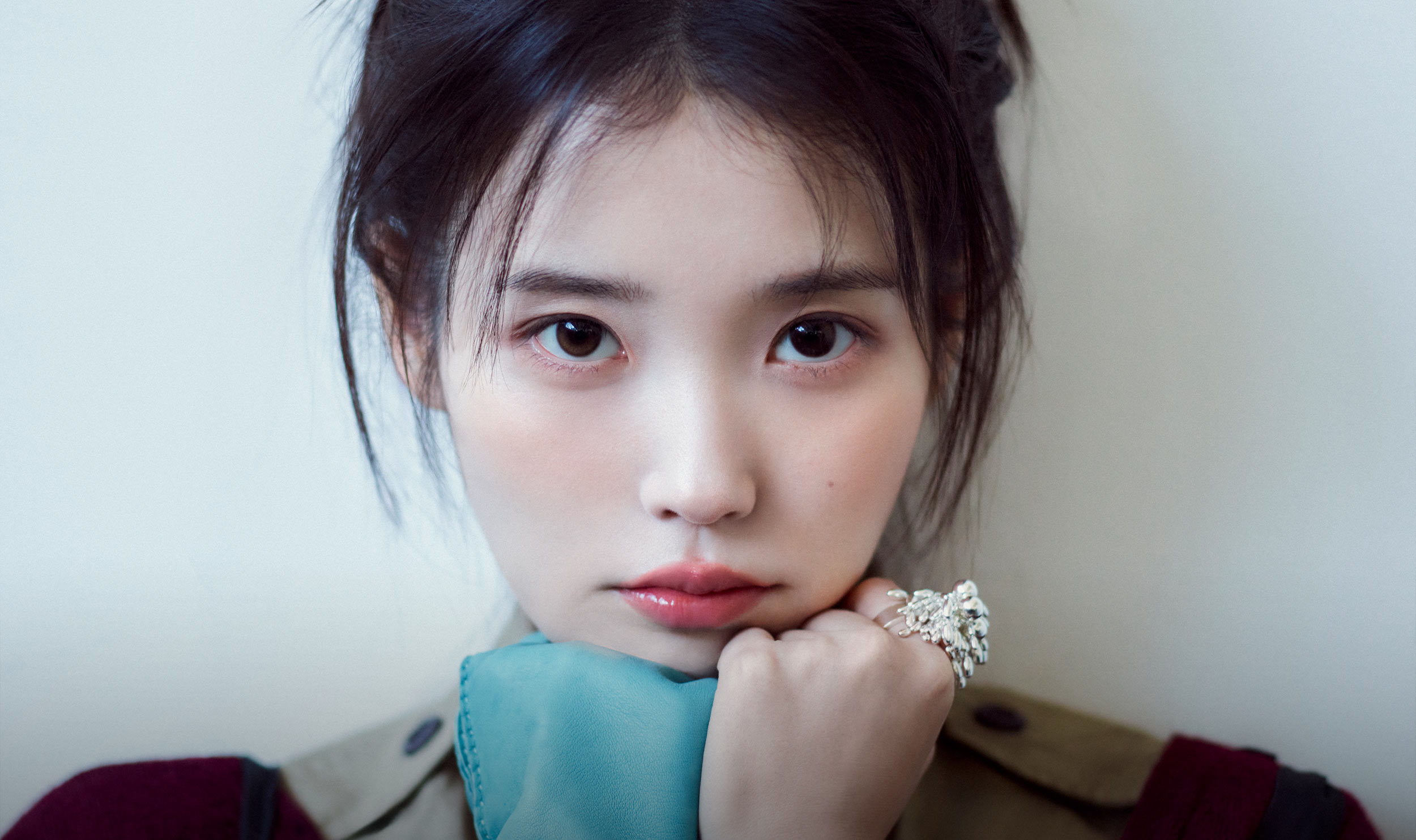 단짝 케미, 아이유 & 이연 코스모폴리탄 5월호 커버 공개!