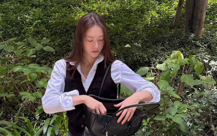 신상 가을 셔츠 안 사도 됩니다. 한소희, 크리스탈, 류진처럼 기존 셔츠로 코디하면 되니까요