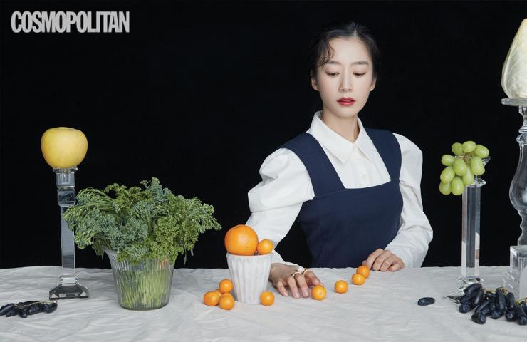 슬리브리스 드레스 가격미정 레하. 셔츠 15만원 코스. 반지 가격미정 포츠 1961.