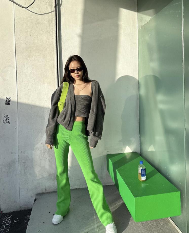 손나은