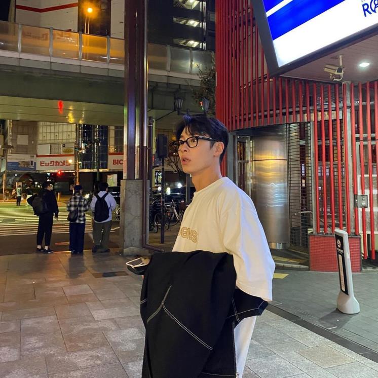 인스타그램 @jxxvvxxk