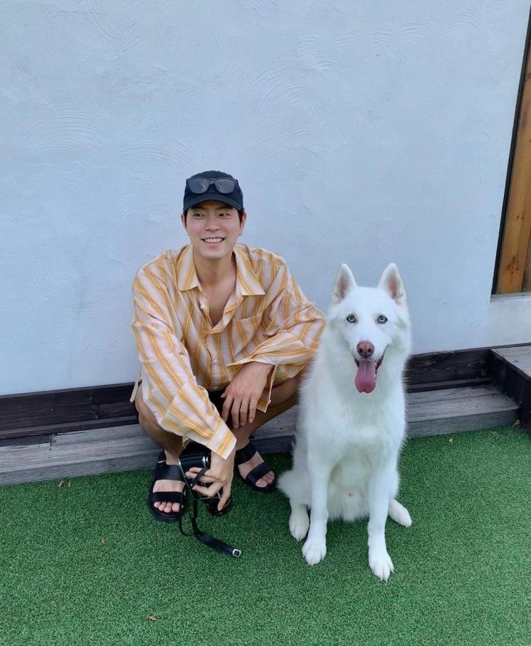 인스타그램 @hjonghyun