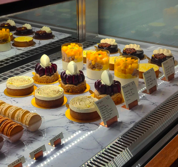 @revisite.patisserie