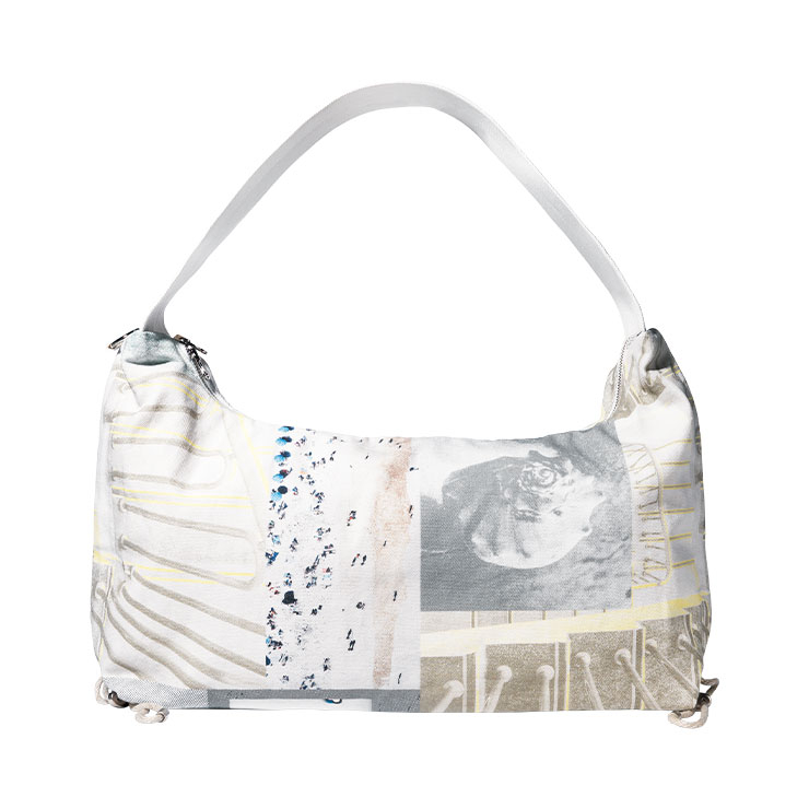 콜라주 그래픽 숄더백 14만9000원.