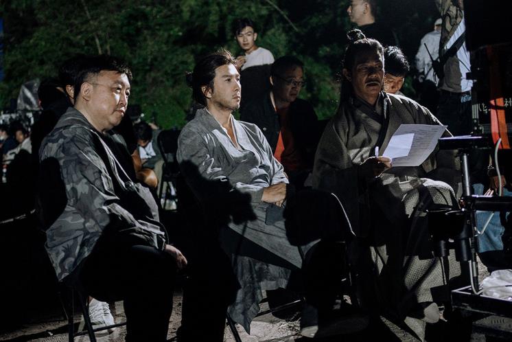 견자단