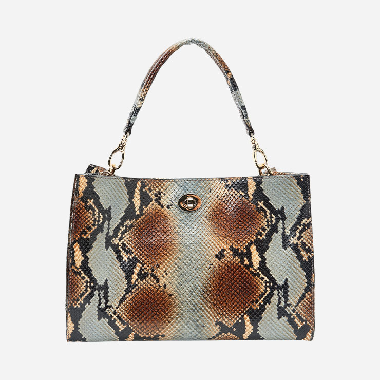 69만원 마리타 후리나이넨.