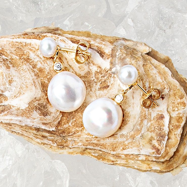 작은 다이아몬드가 영롱함을 더하는 귀고리 40만원대 야모코(Yamoko).