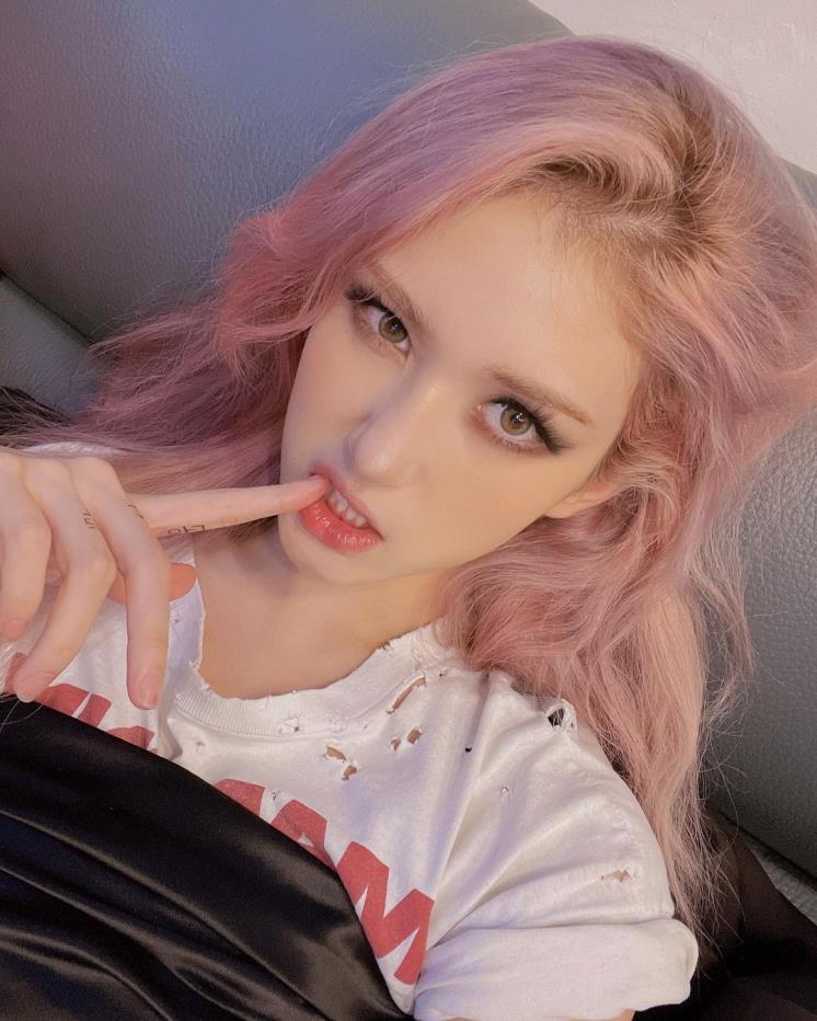 전소미