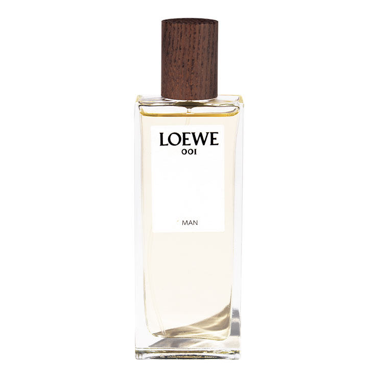 로에베 by 세포라 001 맨 오 드 퍼퓸 100ml 17만5천원 : 벨벳처럼 부드러운 머스크와 히비스커스, 샌들우드, 파촐리가 어우러진 포근한 계열의 남자 향수.