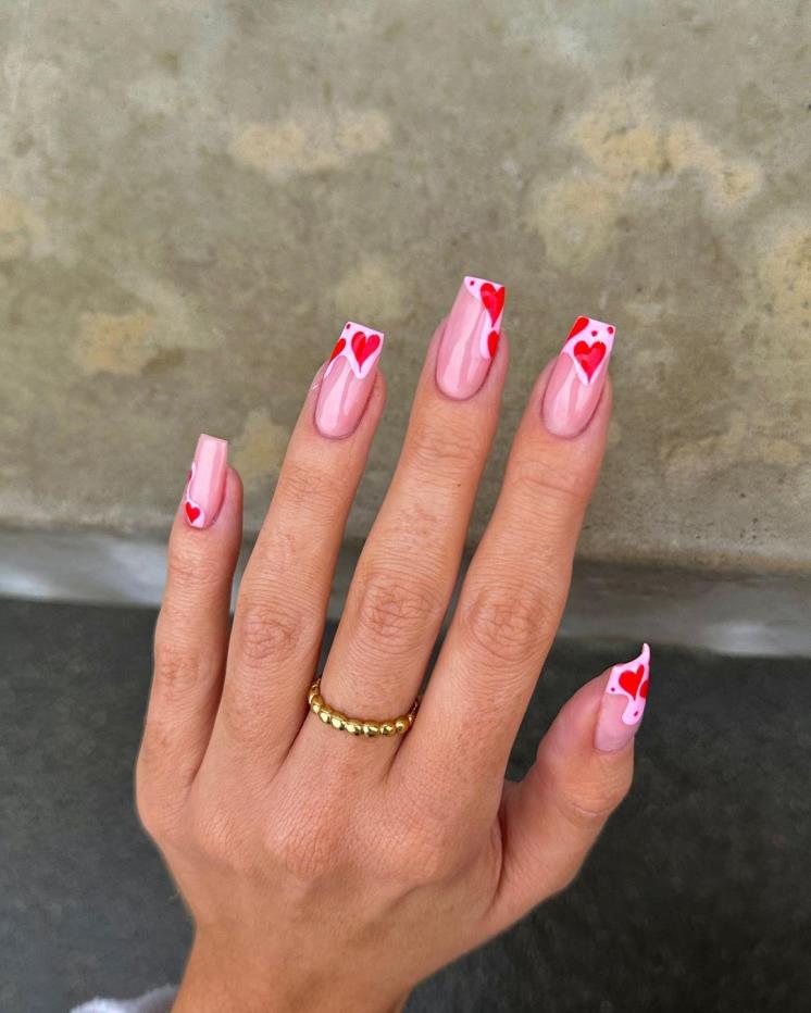 @nailsbycaroline_
