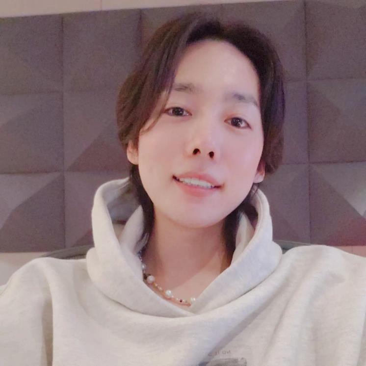 위너 김진우
