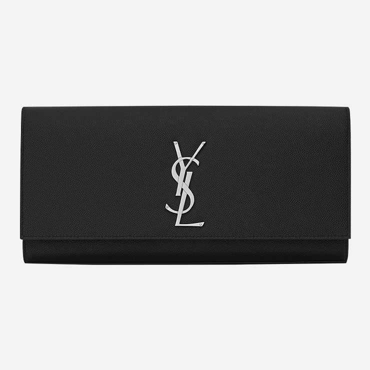 1백66만원 생로랑 by 안토니 바카렐로.