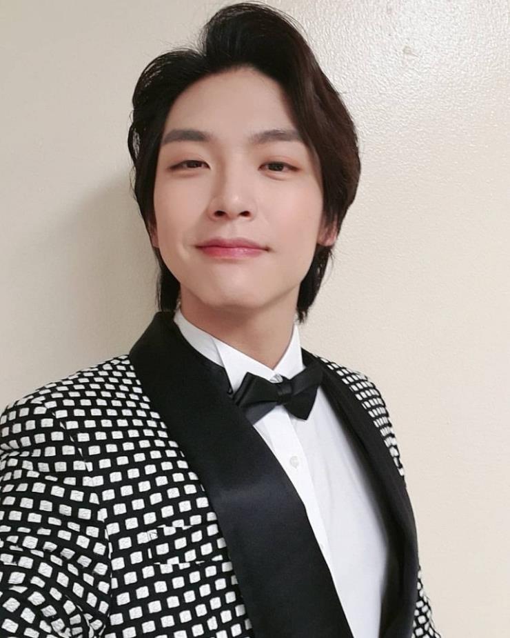 엔플라잉 김재현