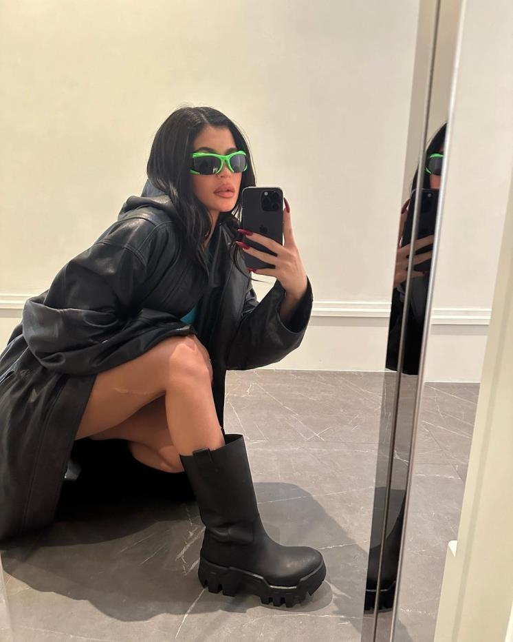 @kyliejenner