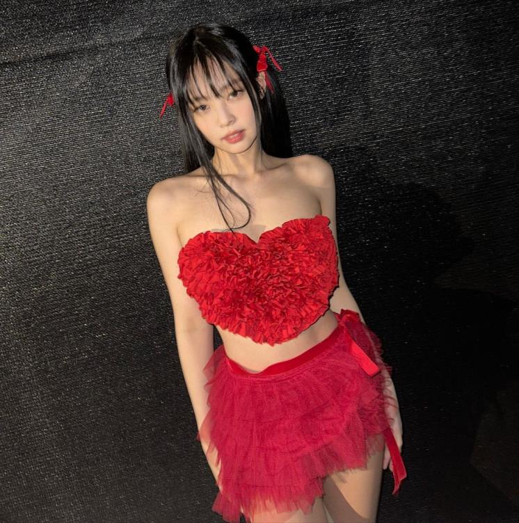 @jennierubyjane